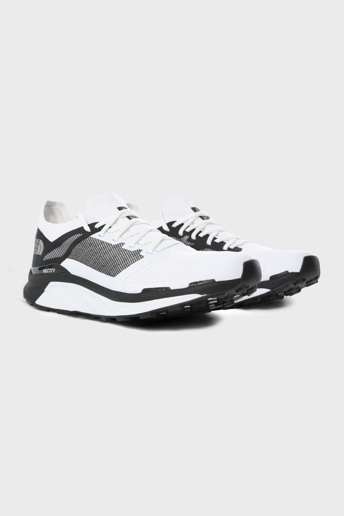 THE NORTH FACE - FLIGHT VECTIV - WHITE BLK