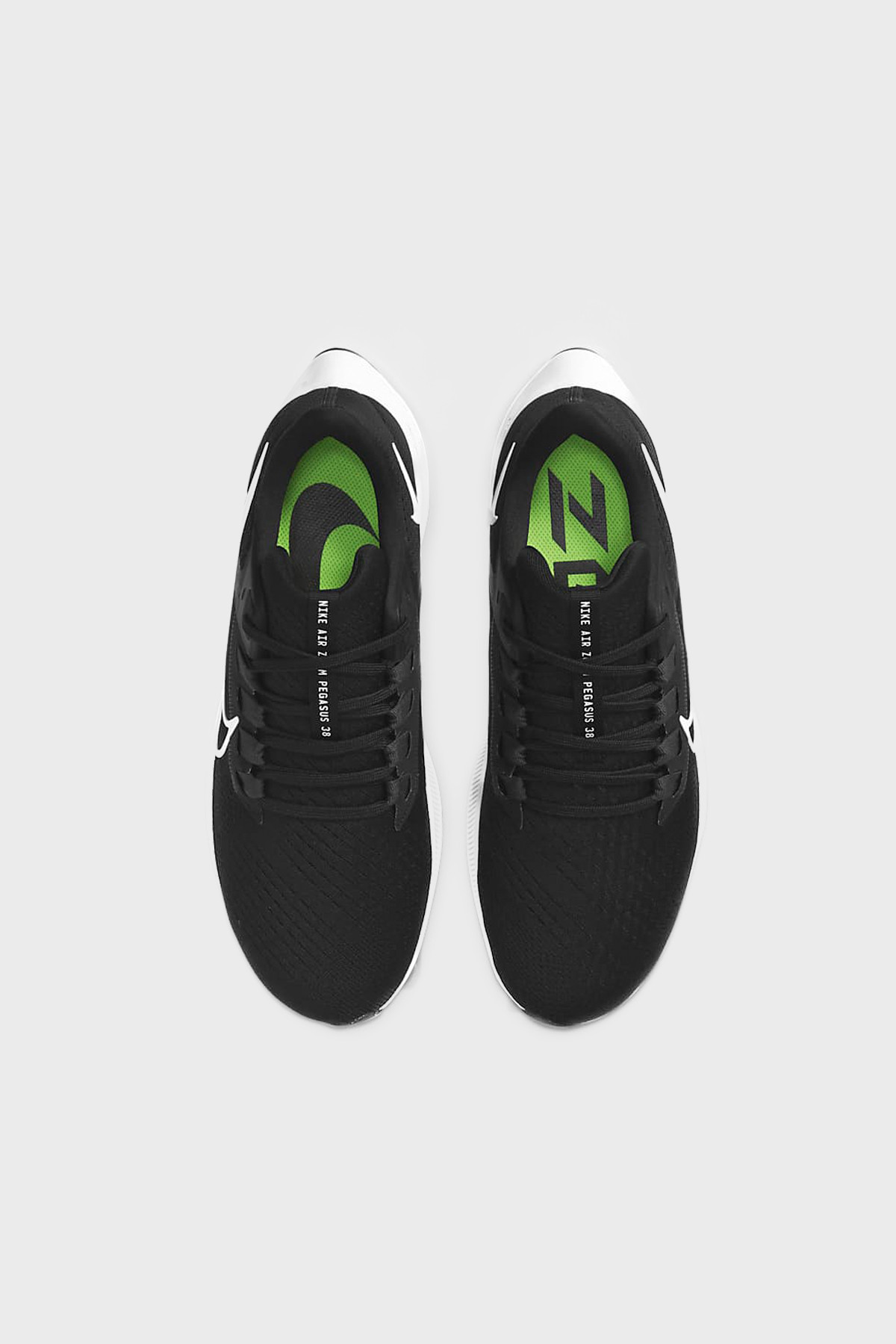 NIKE - Nike Air Zoom Pegasus 38 - BLACK WHITE