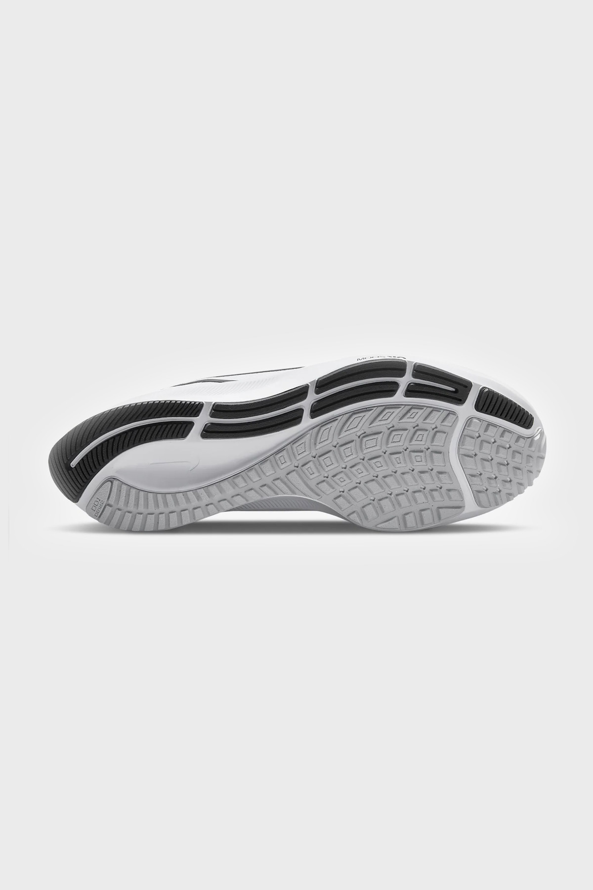NIKE - Nike Air Zoom Pegasus 38 - WHITE