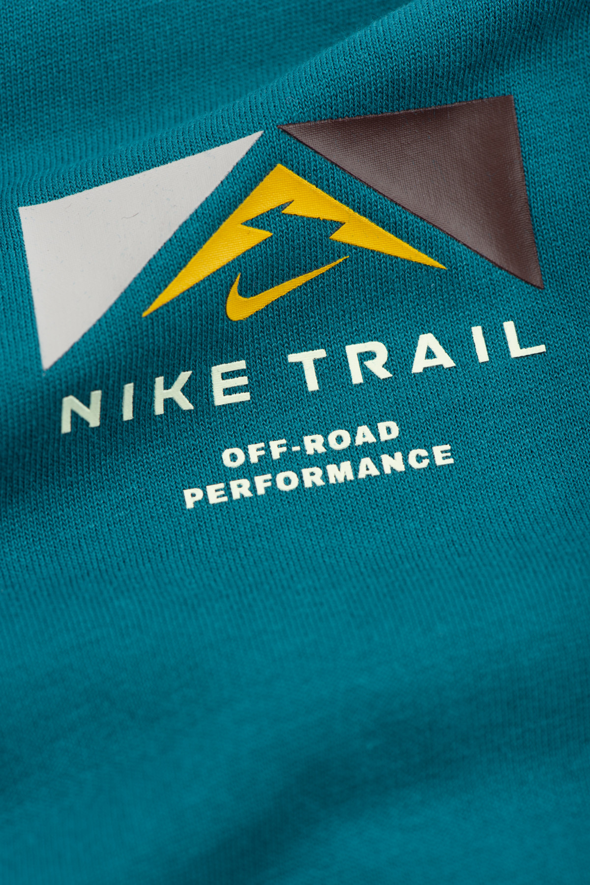 NIKE TRAIL - Nike Dri-FIT TEE TRAIL - HASTA