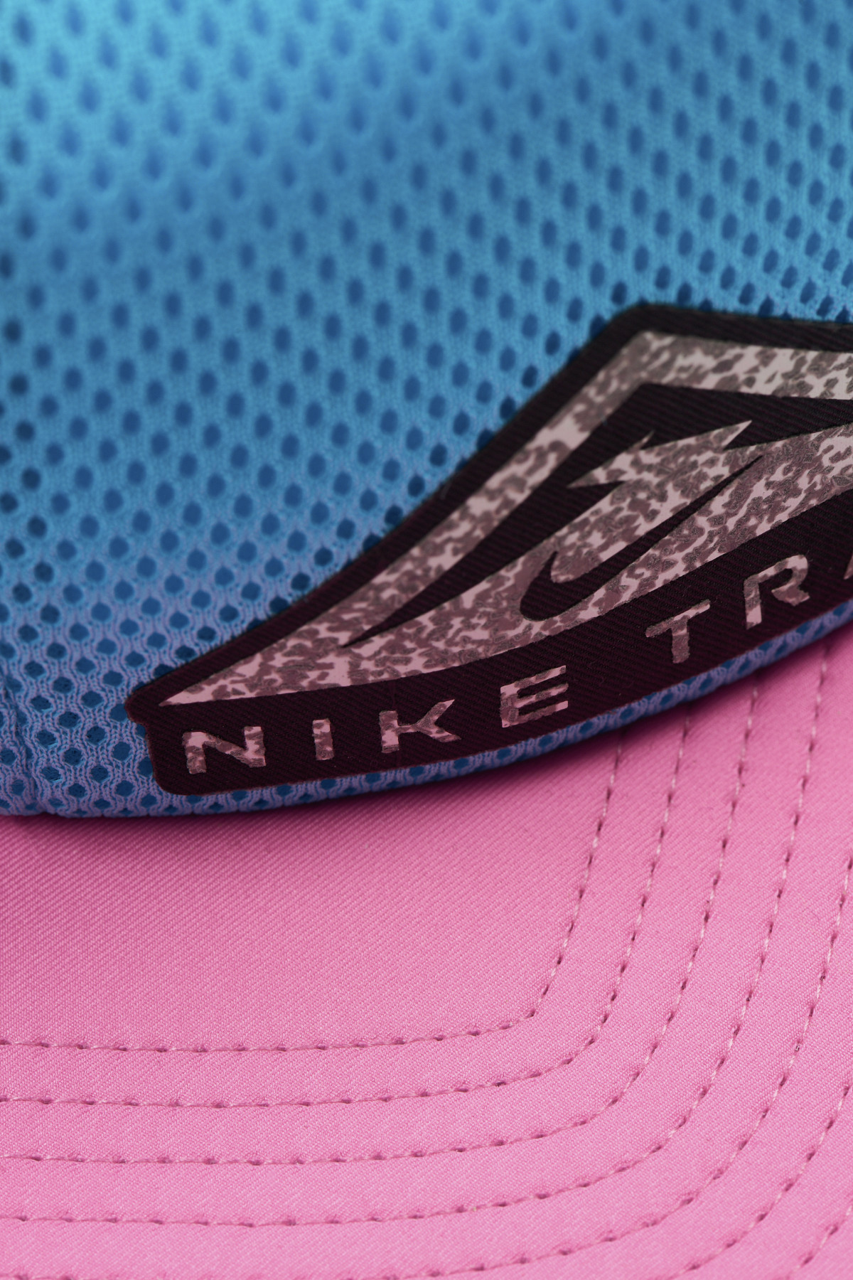 NIKE TRAIL - Nike Dri-FIT Pro Cap - Light Blue Pink