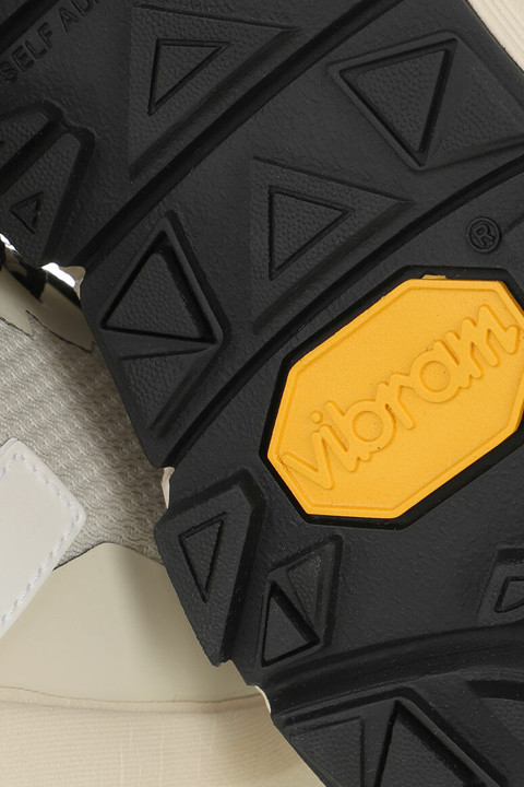 Veja - Dekkan Alveomesh - Natural White