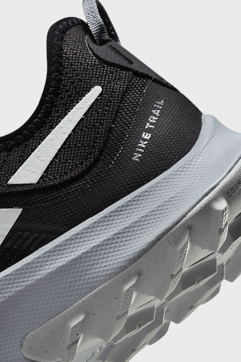 Nike - Air Zoom Terra Kiger 8 - Black Grey