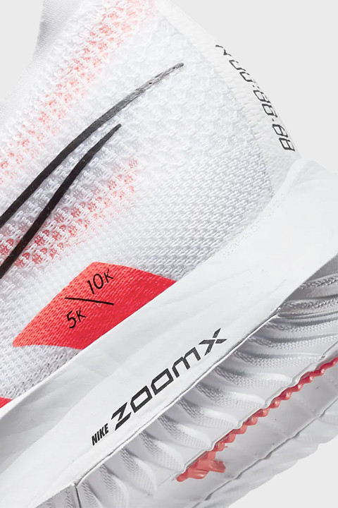 Nike - ZoomX Streakfly - White Ultimate Purple Black