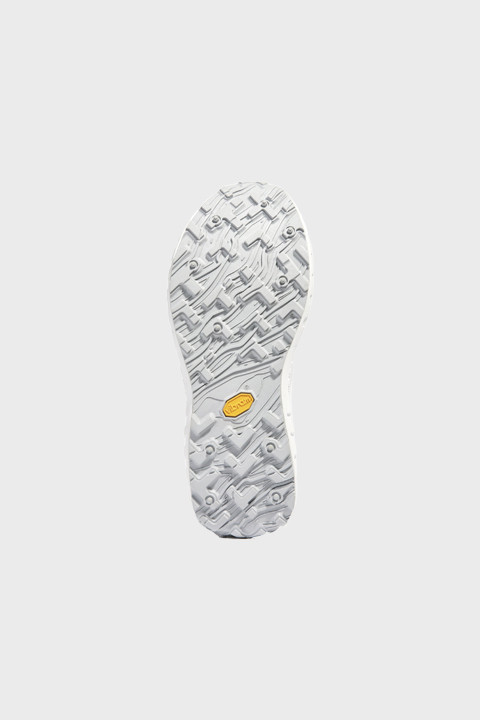 NORDA - 001 - White Grey
