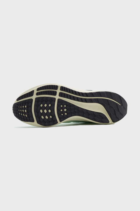 Nike - Air Zoom pegasus 39 - Barely Green Cave P
