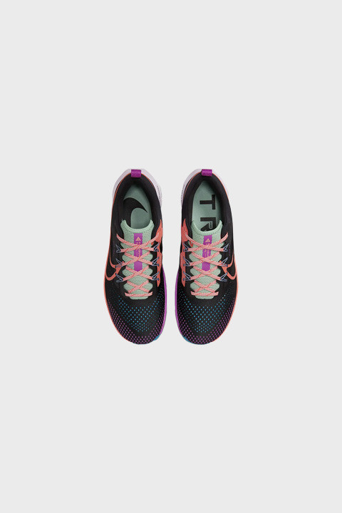 Nike Trail - React Pegasus Trail 4 - Black Magic Ember Vivid Purple