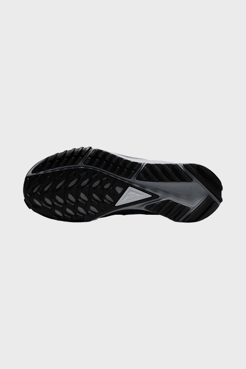 Nike Trail - React Pegasus Trail 4 - Black Aura Dark Wolf Grey