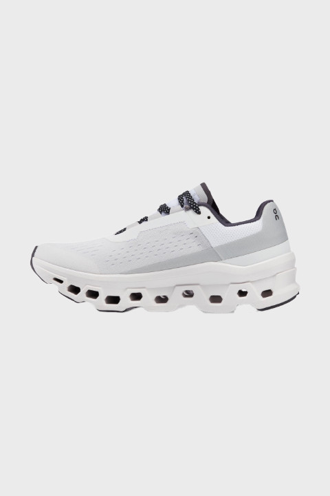 On W - Cloudmonster - White