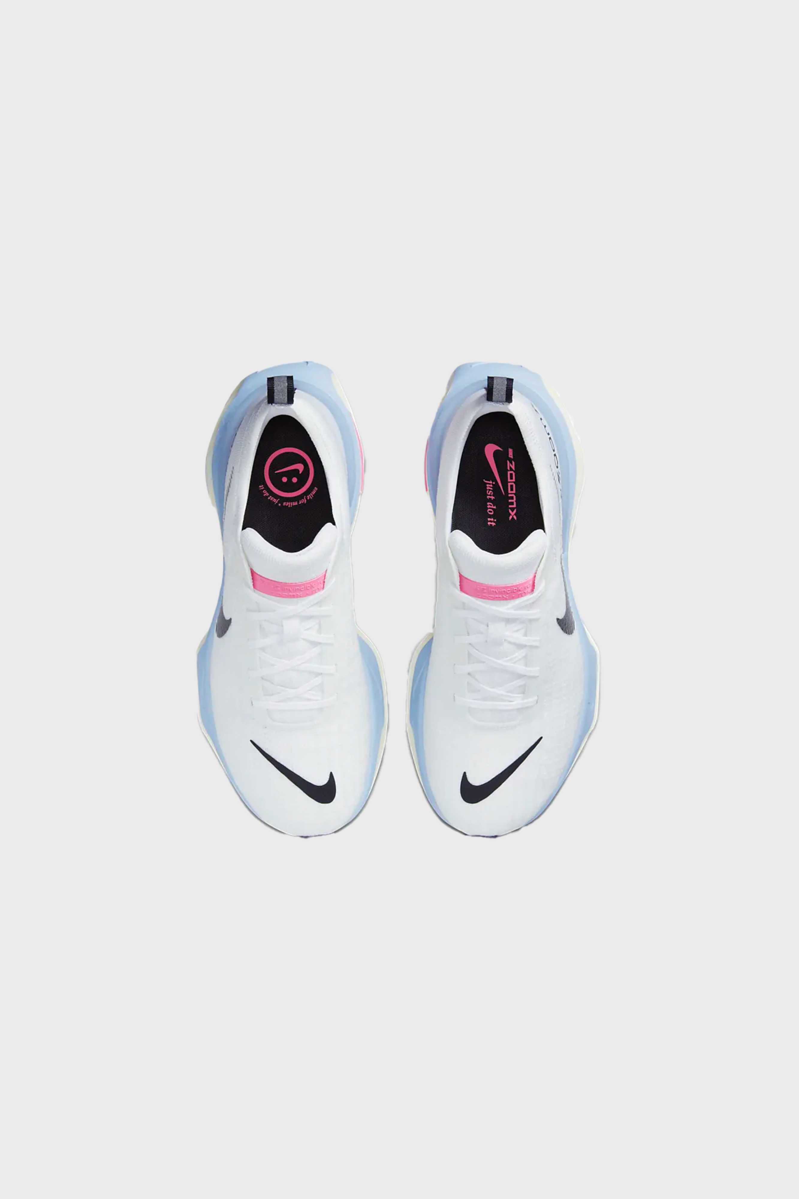 Nike - ZoomX Invincible Run FK 3 - White Black Football Grey