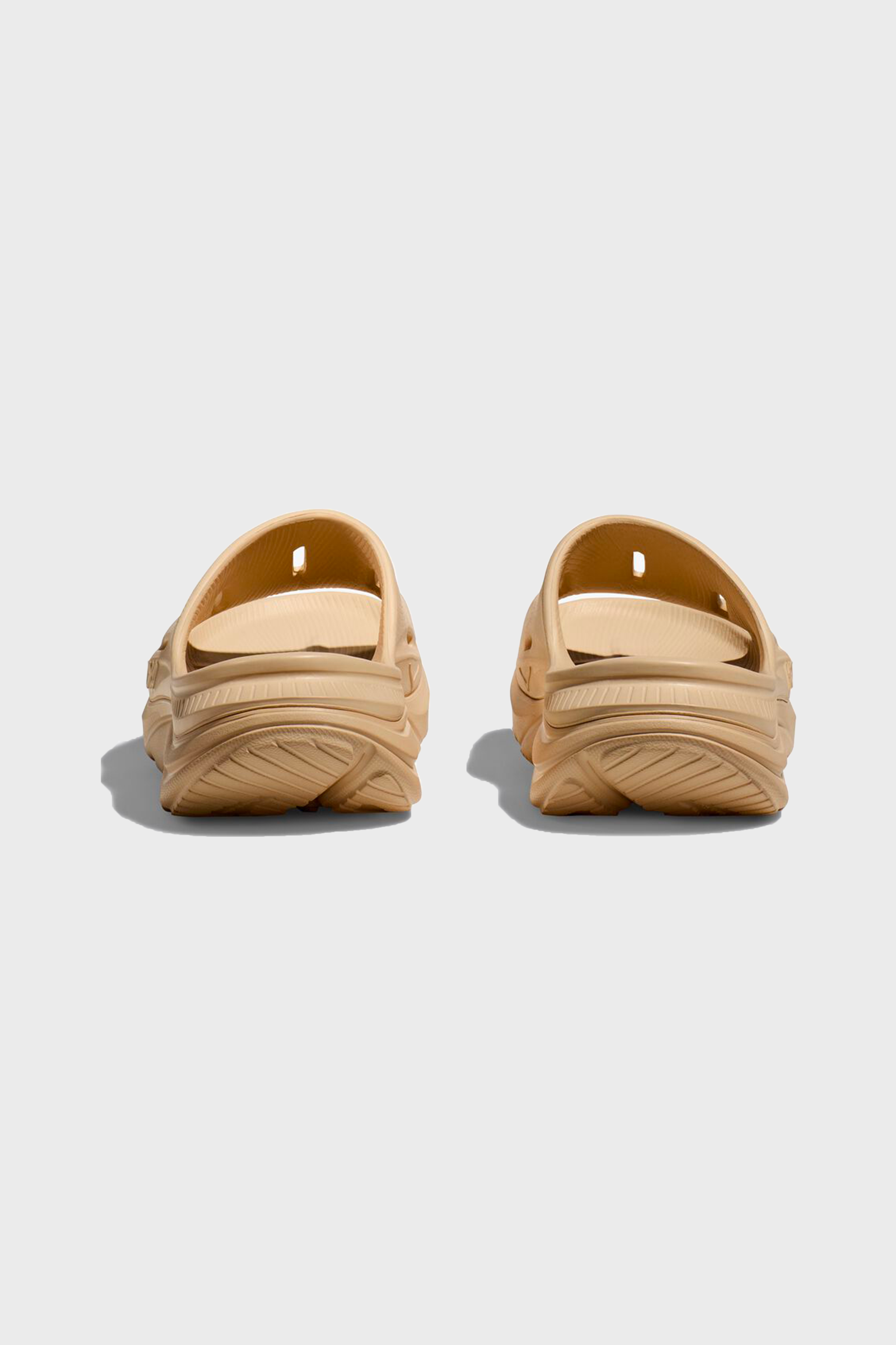 Hoka One One - Ora Recovery Slide 3 - SSSS