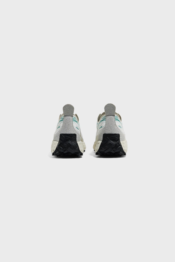 NORDA - 001 - Retro White Forest