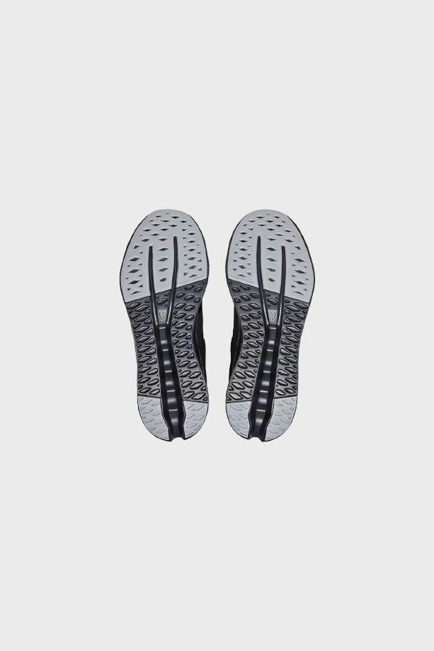 On - Cloudsurfer 7 - Black