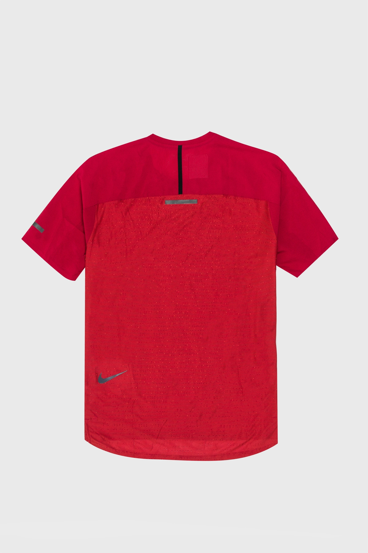 Nike - Tech Pack tee - red
